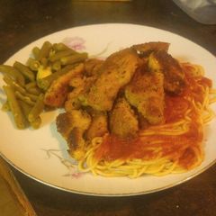 A picture of Chicken Parmigiana (sorta).