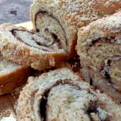 A picture of Pan cuca de chocolate con crumble🍫.