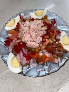 Una foto de Pipirrana o moje manchego