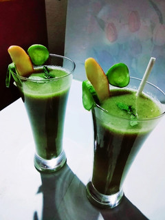 A picture of Cucumber Glasses.