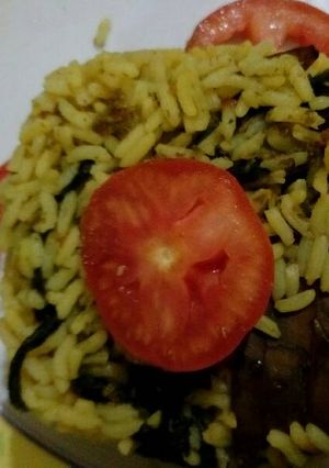 A picture of Spinach polau.