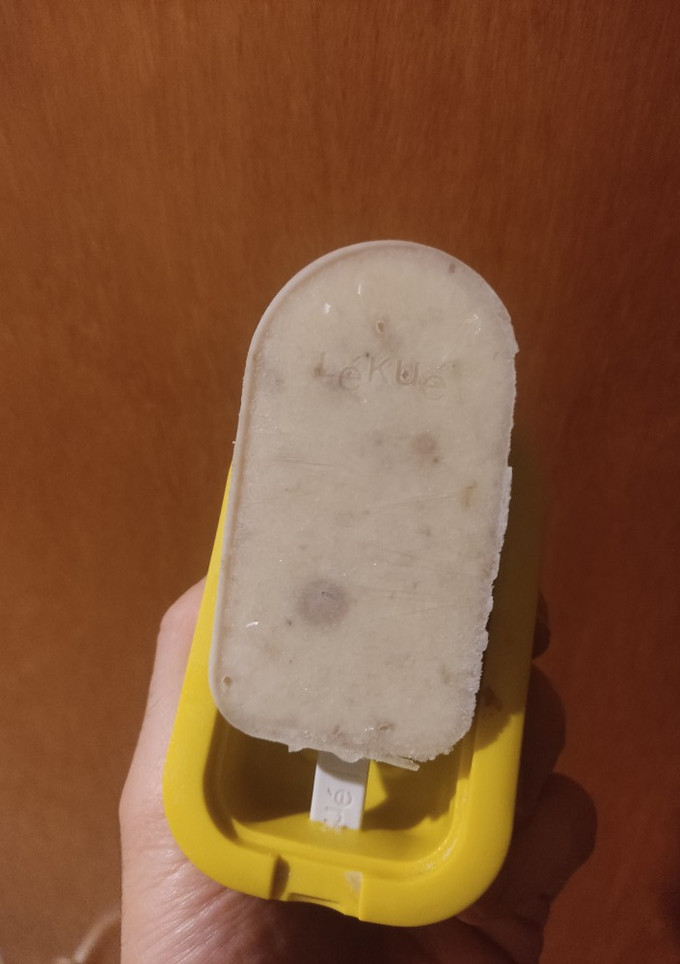 Una foto de Helado de queso y miel