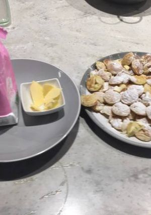 A picture of Poffertjes.