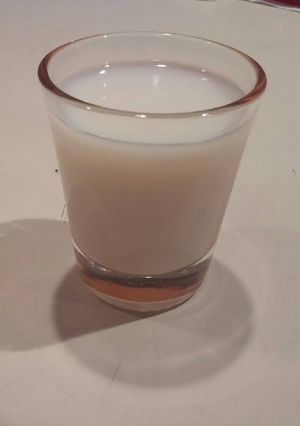 A picture of Julie's Irish cream.