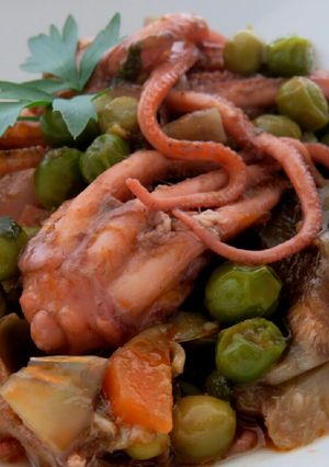 Foto di Moscardini con piselli e carciofi
