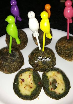 A picture of Spinach Cheese Balls.