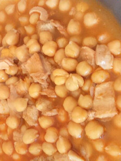 Una foto de Garbanzos con callos