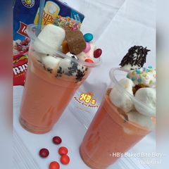 A picture of Watermelon marshmallow sourbet.