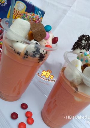 A picture of Watermelon marshmallow sourbet.