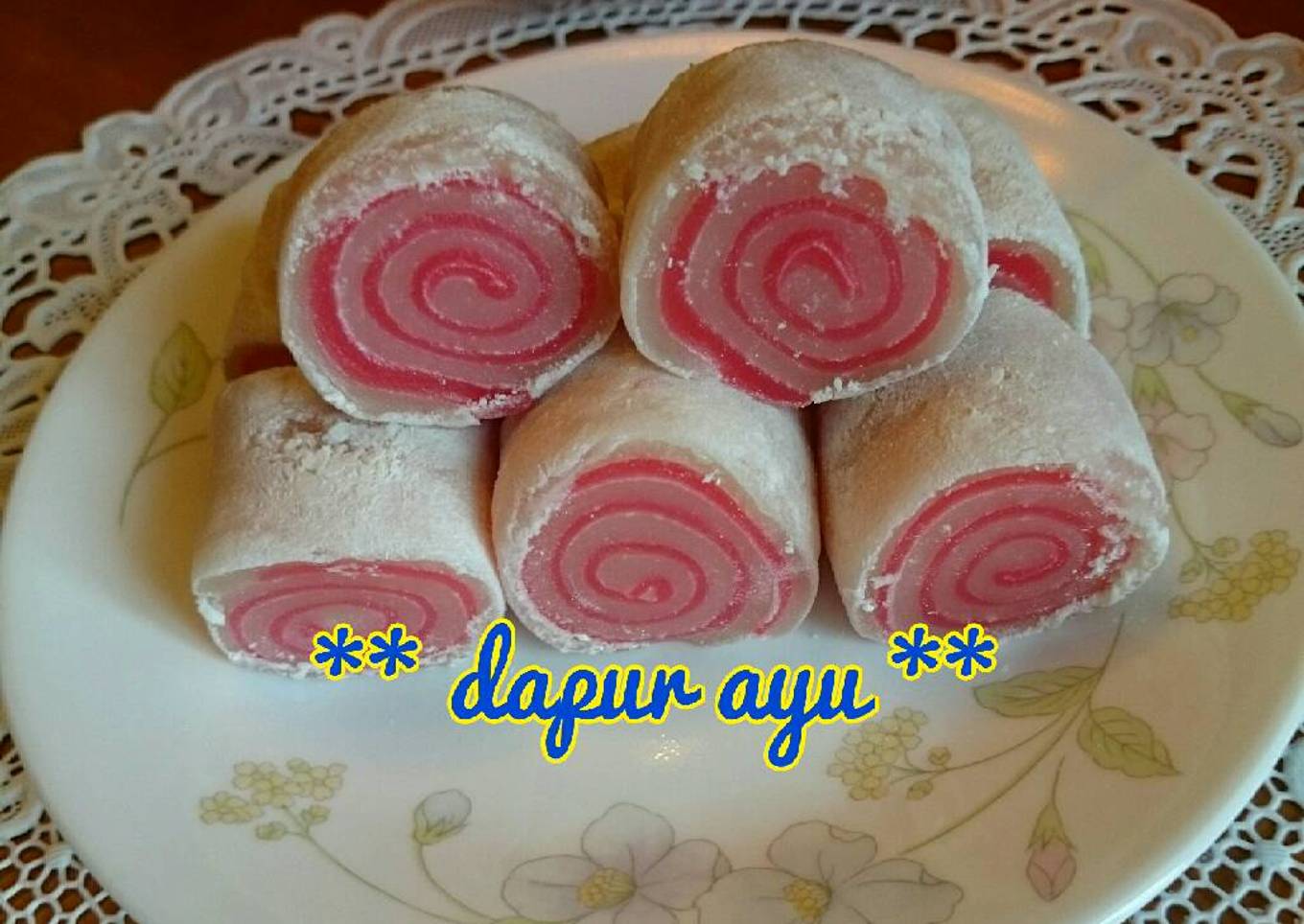 Resep Mochi gulung rasa stroberi