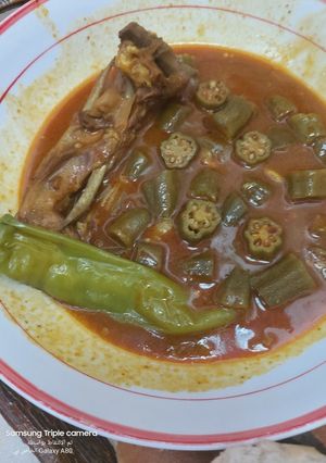 صورة لوصفة بامية خضراء ليبية