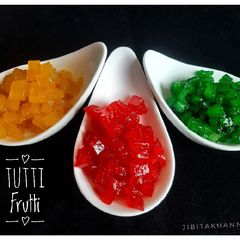 A picture of Indian style Tutti Frooti-Raw Papaya Candy.