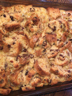 A picture of Eggnog bread pudding.