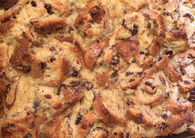 Eggnog bread pudding