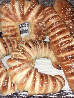 صورة لوصفة خبز بحشوة رائعة واقتصادية 😋😋