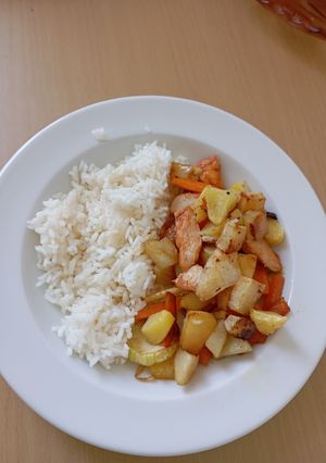Zöldséges csirke rangú recept fotója