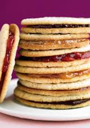 A picture of Jam cookies.