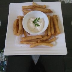 A picture of Crispy rawa French fries.