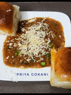 A picture of Cheese Pav Bhaji - First post of 2023.