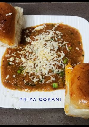 A picture of Cheese Pav Bhaji - First post of 2023.