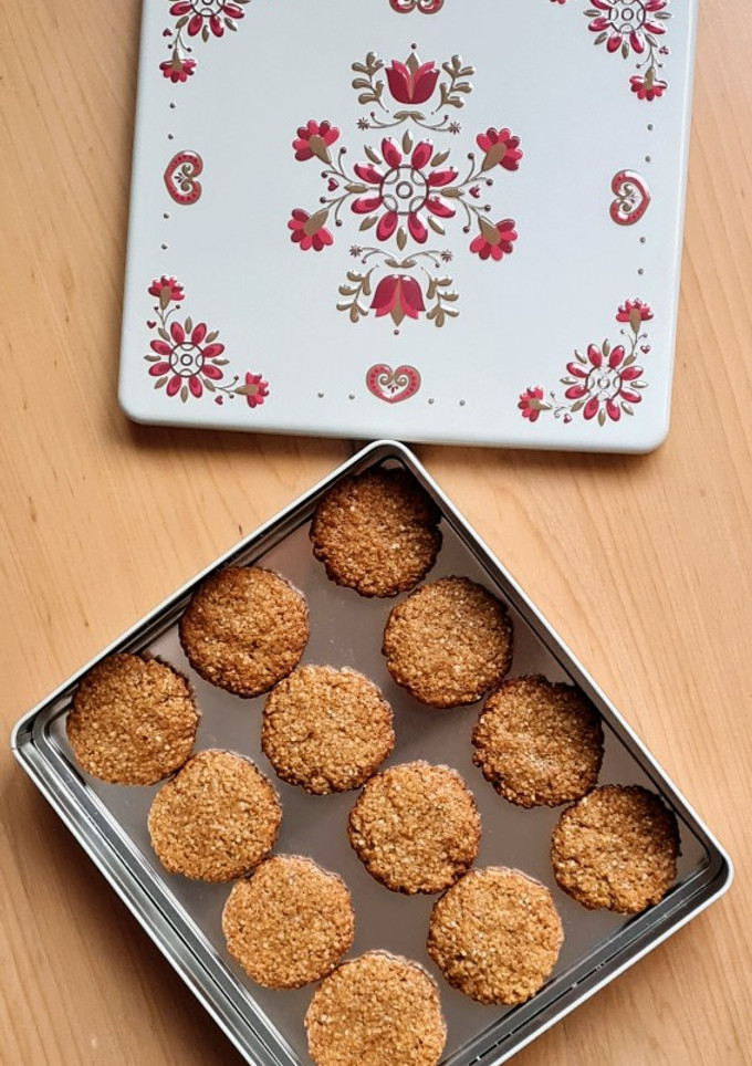 Una foto de Galletitas dulces de quinoa en hojuelas 🌱 sin balanza ⚖ a cucharadas 🥄 MUY fáciles y rápidas