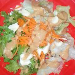 รูปของ Salad peanut butter homemade