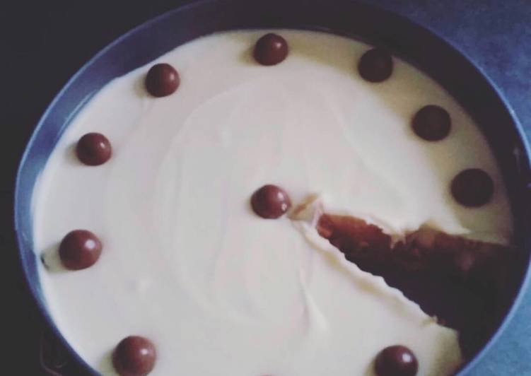 Recipe of Super Quick Homemade Malteser cheesecake