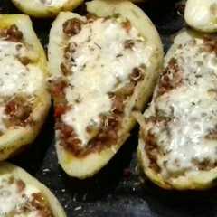A picture of Papas rellenas.