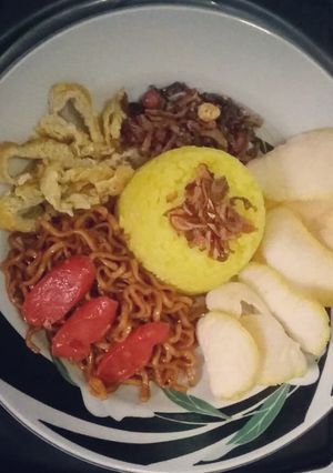Foto resep Nasi kuning ricecooker ala ala