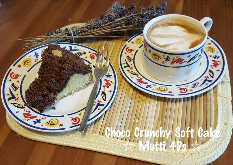 Choco Crunchy Soft Cake - Bolu lembut ditaburi coklat renyah
