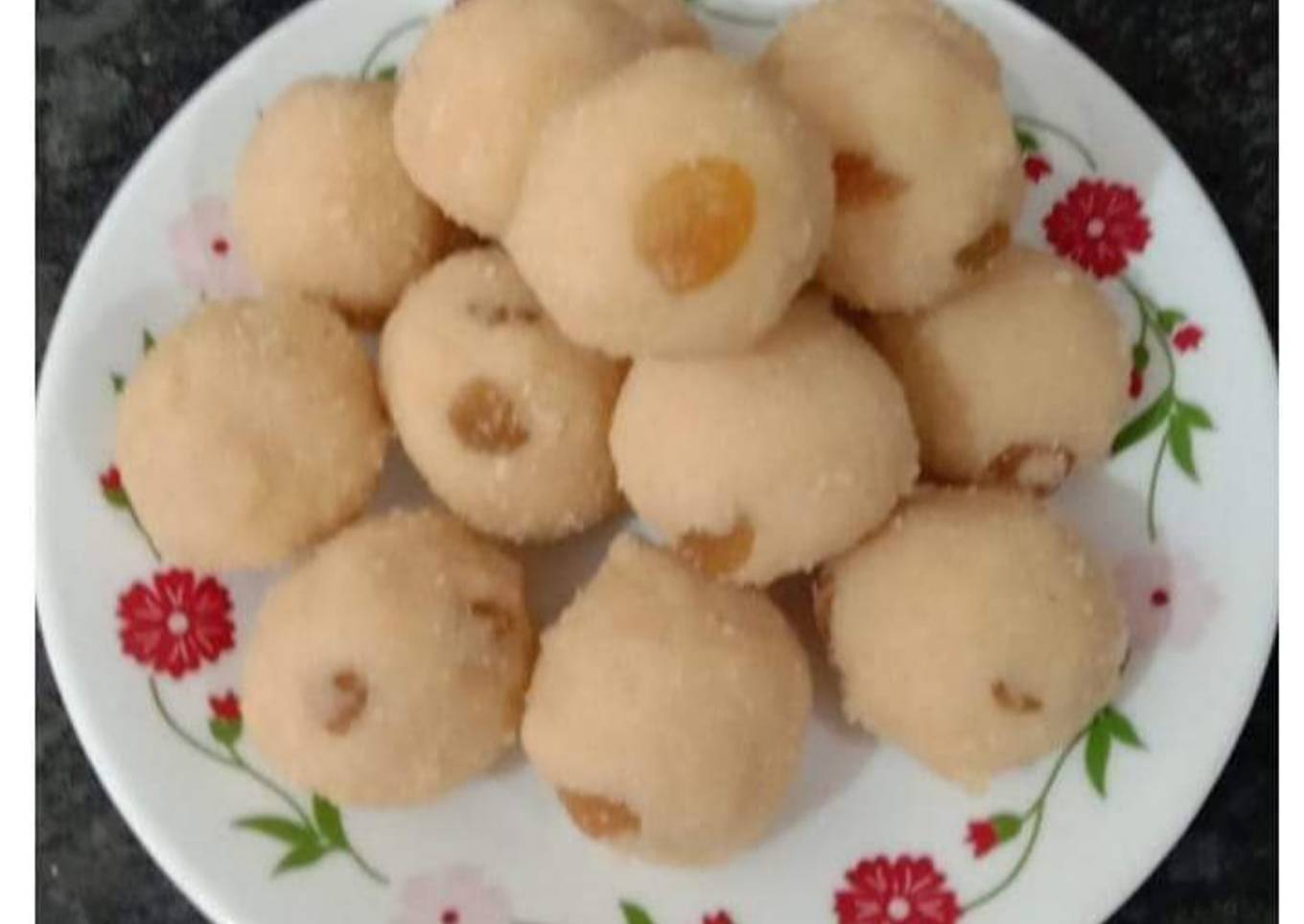 Rava ladoos