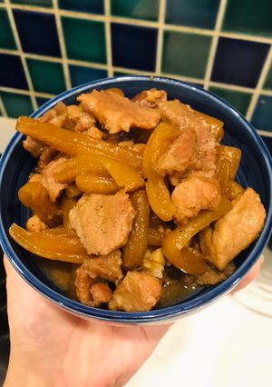 Hình của món Thịt ba rọi kho củ cải muối.