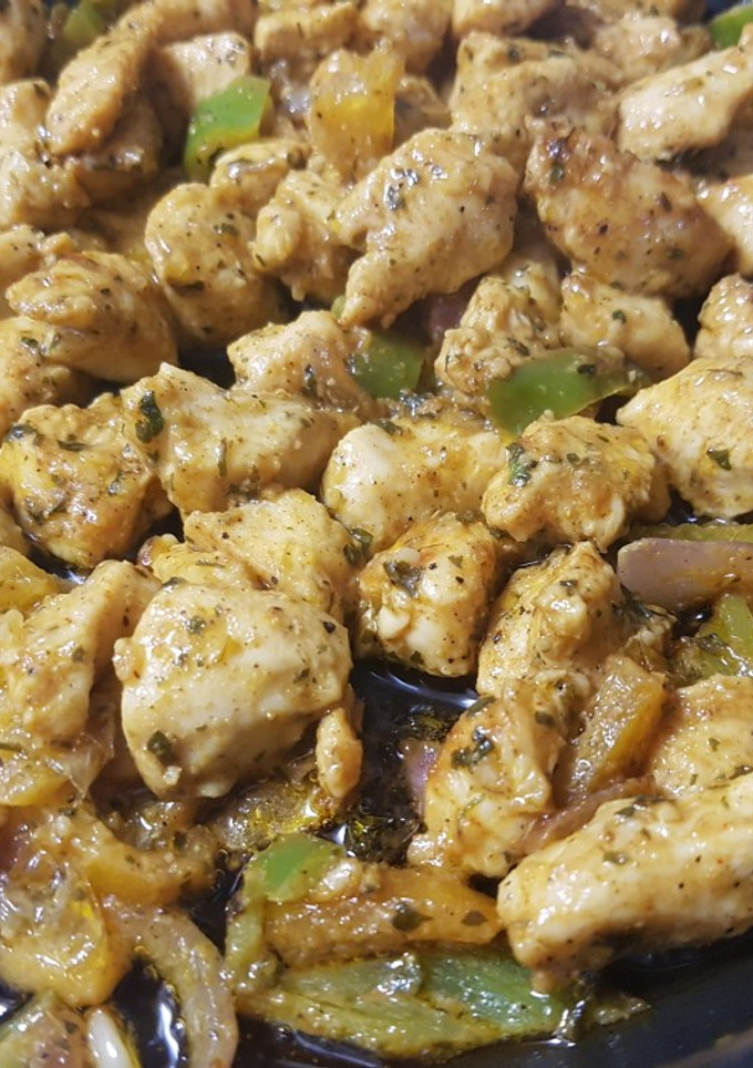 Una foto de Pollo marroquí