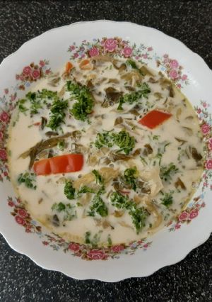 O poză a rețetei Ciorbă de salată a la grec fără slănină sau omletă.