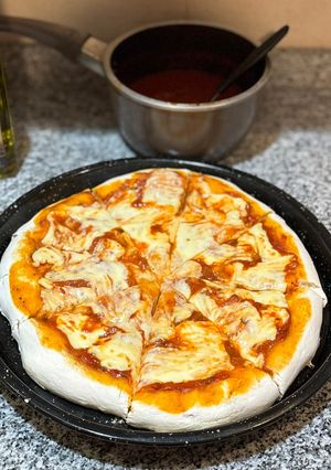 Una foto de Salsa para Pizza Fácil y Riquísima