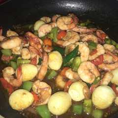 รูปของ Udang telur puyuh rainbow