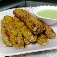 A picture of Kakori kebab.