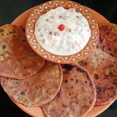 A picture of Beetroot Aaloo Paratha.