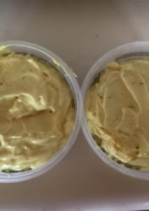 A picture of California Farm Made Margarine.
