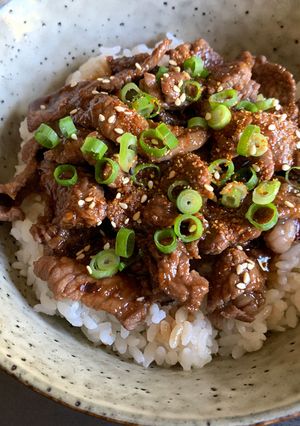 A picture of Teriyaki Beef Rice Bowl.