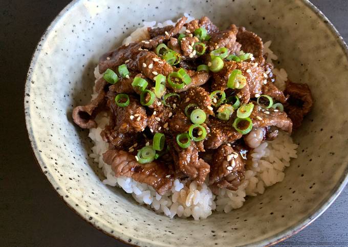 Teriyaki Beef Rice Bowl recipe main photo