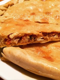 Una foto de Empanada de pollo