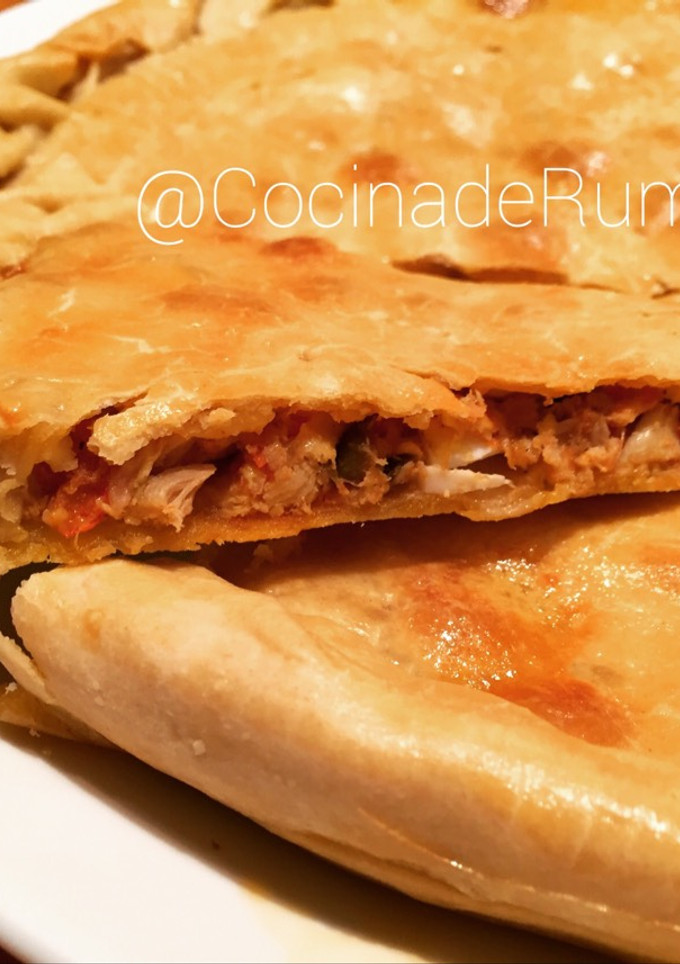 Una foto de Empanada de pollo