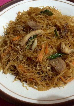 Foto resep Bihun goreng bakso ayam