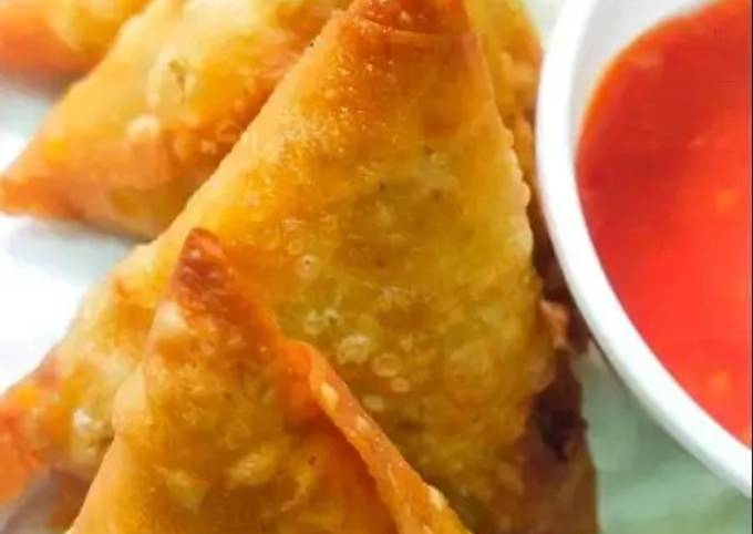 Chinese veggie samosa