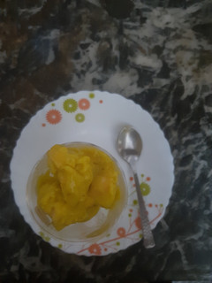 मैंगो आइसक्रीम (Mango Icecream recipe in hindi) रेसिपी मुख्य फोटो