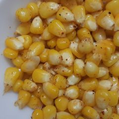 A picture of Corn chaat.
