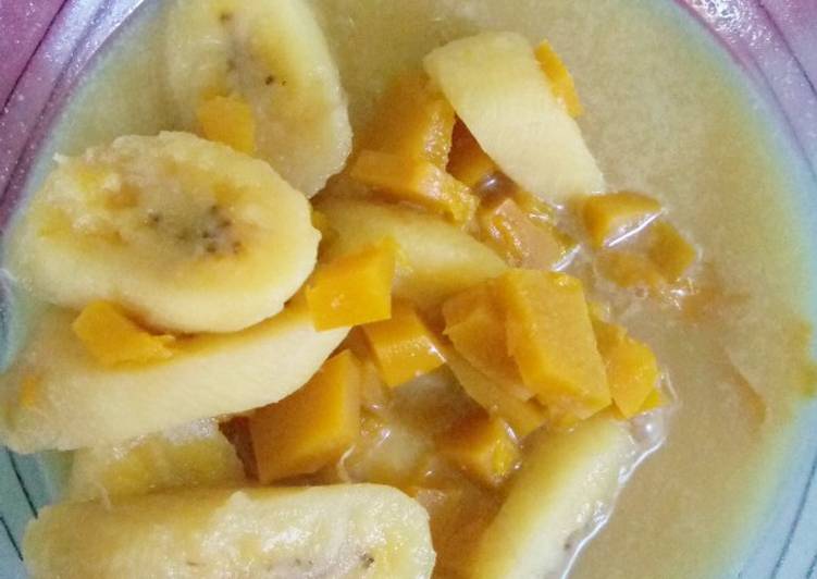 Langkah Mudah untuk Membuat Kolak pisang labu kuning yang Bisa Manjain Lidah