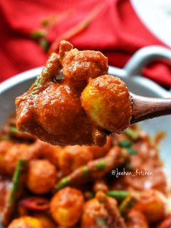 Foto resep Sambal Telur Puyuh Masak Yogurt