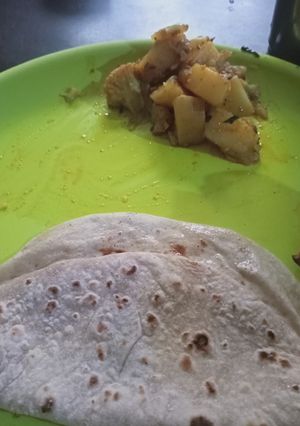 A picture of Potato cauliflower.
